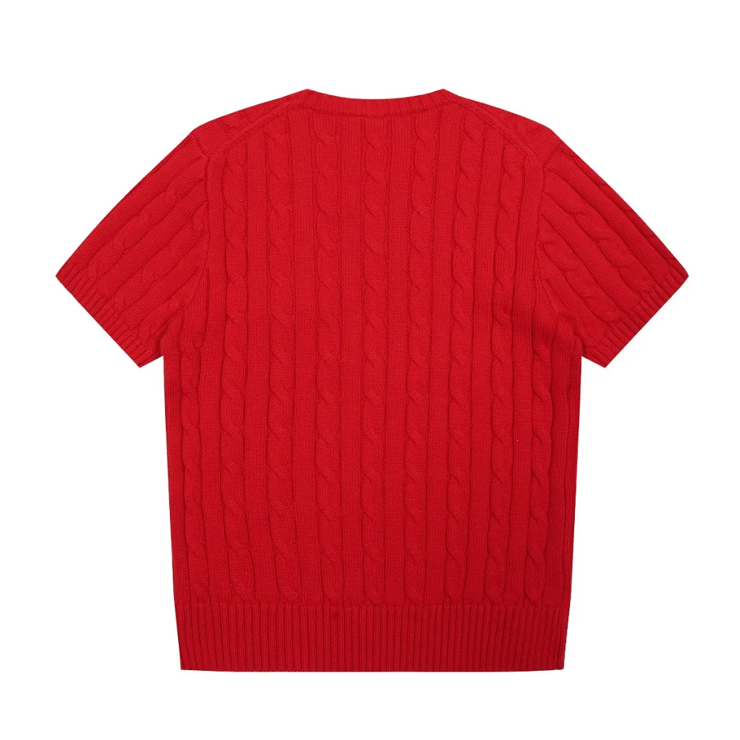 P154 💰 "Top quality" Style number: DS222# (not off the shelves all year round) [Ralph Lauren round neck pocket style solid color pony embroidered logo knitted short sleeves] ✅Ralph Lauren Ralph Lauren classic basic pocket all-match style goddess knitted short sleeves for all seasons ✅Main supplier platform live broadcast Wholesale entity Replenish when out of stock Not off the shelf ✅ZP quality 1:1 version Scan the code to enter the GF website Counter quality ✅Details and quality are the only one in Guangzhou. Imported quality cotton yarn, focusing on high-end, cost-effective, good quality needless to say. ✅The version is restored to the original order. The maximum size can be worn up to 160 pounds. Loose, comfortable and stress-free. ✅The upper body is simple and easy to match. A must-have for goddess ootd. Good-looking clothes are never picky. A must-have in the goddess’ wardrobe. Size: S-XL. Color: White, almond, purple, orange, gray, yellow, black, khaki, pink, navy, rose, green. Chinese red olive green light blue white label light blue blue label